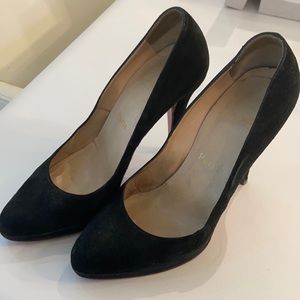 Christian Louboutin heels black suede pumps